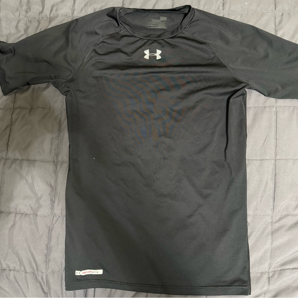 Under Armour HeatGear Compression Shirt | Men’s Medium